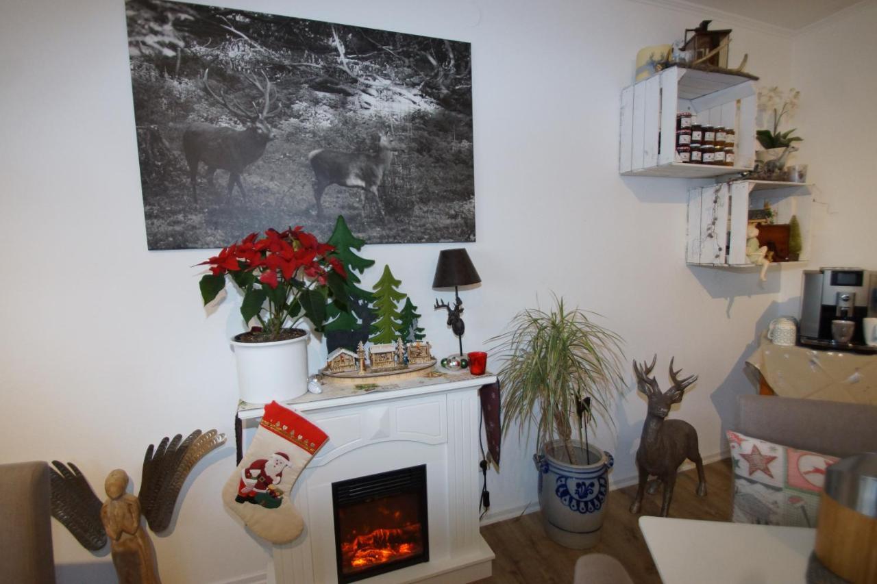 Gaestehaus Koehler Waldsolms Esterno foto