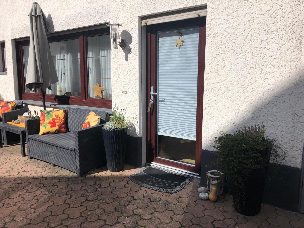 Gaestehaus Koehler Waldsolms Esterno foto